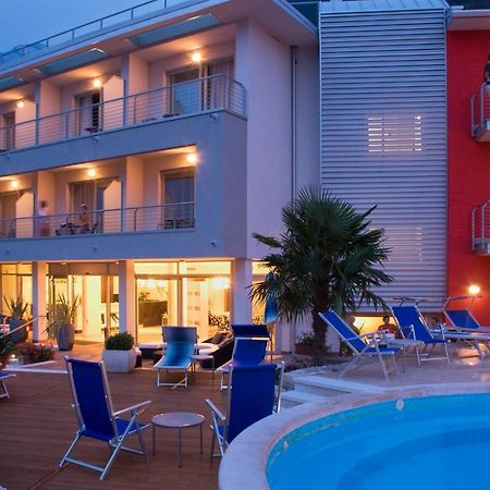 Hotel Campagnola Мальчезине Экстерьер фото